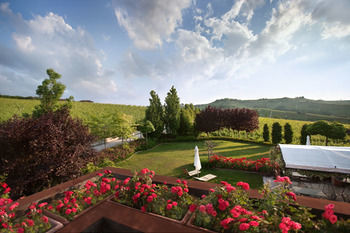 Cascina Baràc Alba (Piedmont)